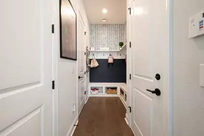 1516 Lancaster Drive, Orlando, FL 32806 - Photo 19