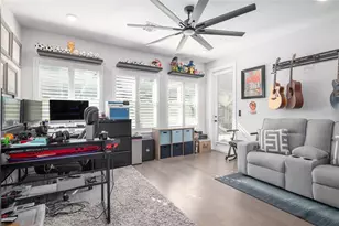 1516 Lancaster Dr, Orlando, FL 32806 - Photo 37