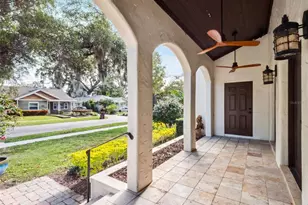 1726 Dormont Ln, Orlando, FL 32804 - Photo 51