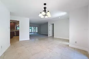 915 Woodleaf Way, Tampa, FL 33613 - Photo 7