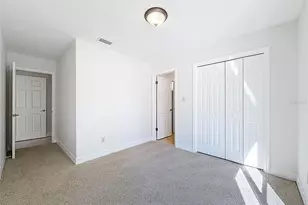 915 Woodleaf Way, Tampa, FL 33613 - Photo 31