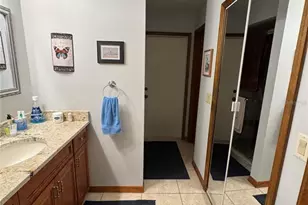 8213 Lost Lake Dr, Orlando, FL 32817 - Photo 9