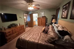 8213 Lost Lake Dr, Orlando, FL 32817 - Photo 7