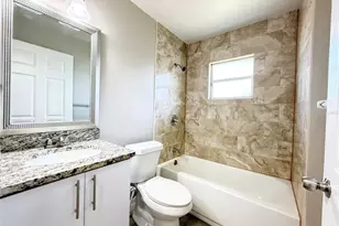 1003 Dartmoor Pl, Kissimmee, FL 34758 - Photo 9