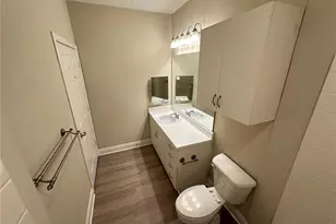 860 N Orange Ave, Orlando, FL 32801 - Photo 9