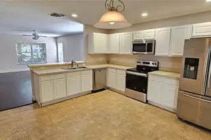 15605 Perdido Dr, Orlando, FL 32828 - Photo 5