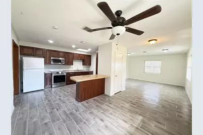 1527 Leeway Avenue, Orlando, FL 32810 - Photo 5