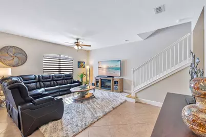 10572 Belfry Circle, Orlando, FL 32832 - Photo 9