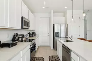 646 Longboat Dr, Davenport, FL 33896 - Photo 13