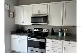 1749 Cayman Cove Cir, Saint Cloud, FL 34772 - Photo 5