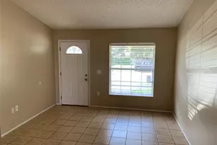 2849 Coral Reef Dr, Orlando, FL 32826 - Photo 3