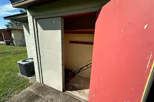 2849 Coral Reef Dr, Orlando, FL 32826 - Photo 13