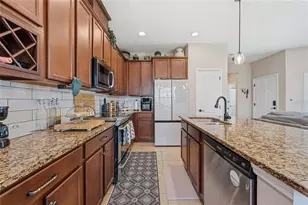 2675 River Landing Dr, Sanford, FL 32771 - Photo 7