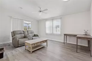 1612 E Schwartz Blvd, Lady Lake, FL 32159 - Photo 3