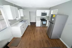 535 W Division St, Deland, FL 32720 - Photo 7