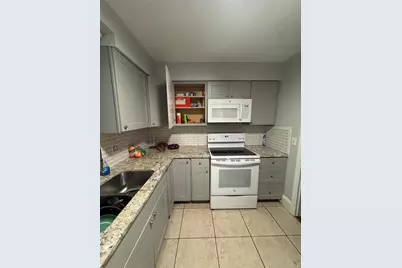 1748 El Camino Road #1, Jacksonville, FL 32216 - Photo 5