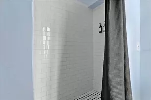 210 Phillips Pl, Orlando, FL 32806 - Photo 45