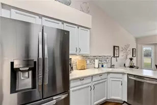 25233 Lost Oak Cir, Leesburg, FL 34748 - Photo 7