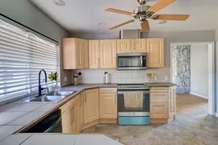 4524 S Lake Orlando Pkwy, Orlando, FL 32808 - Photo 11