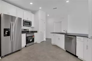 2671 Armstrong Ave, Clermont, FL 34714 - Photo 9