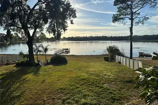 41515 Silver Dr, Umatilla, FL 32784 - Photo 3