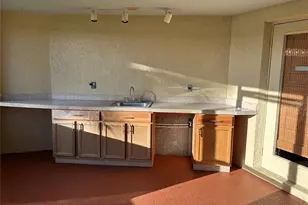 41515 Silver Dr, Umatilla, FL 32784 - Photo 11