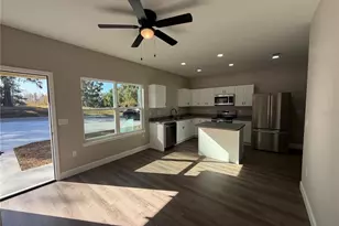 1418 SE Magnolia Loop, Lake City, FL 32025 - Photo 5