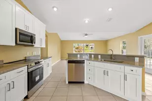 619 Rhodes Dr, Deland, FL 32720 - Photo 11