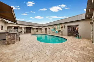 452 SE Paradise Point Rd, Crystal River, FL 34429 - Photo 43