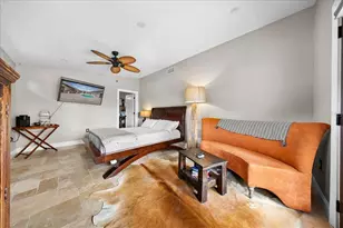 452 SE Paradise Point Rd, Crystal River, FL 34429 - Photo 35