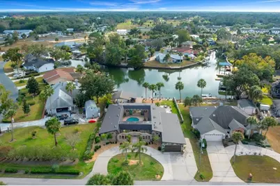 452 SE Paradise Point Road, Crystal River, FL 34429 - Photo 81