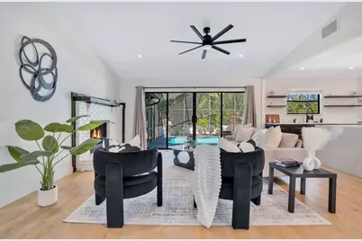 415 E 6th Avenue, Windermere, FL 34786 - Photo 13