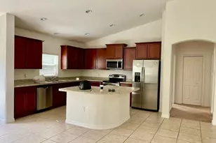 3856 Gulf Shore Cir, Kissimmee, FL 34746 - Photo 5