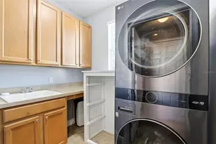 2479 Flowering Dogwood Dr, Orlando, FL 32828 - Photo 41