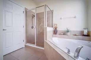 1009 Orange Cosmos Blvd, Davenport, FL 33837 - Photo 15