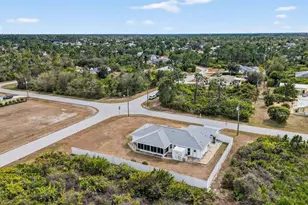 12320 Evelyn Ave, Port Charlotte, FL 33981 - Photo 17