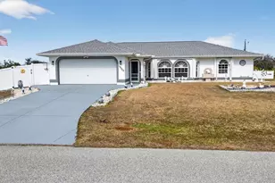 12320 Evelyn Ave, Port Charlotte, FL 33981 - Photo 5