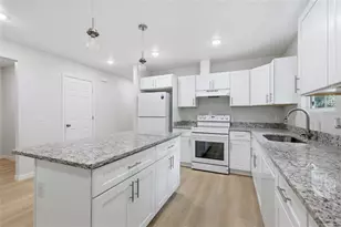 824 NE 22nd Terrace, Gainesville, FL 32641 - Photo 5