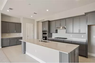 4653 Golden Birch Avenue, Clermont, FL 34714 - Photo 11