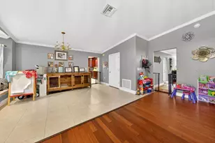 746 W Washington Ave W, Lake Helen, FL 32744 - Photo 9