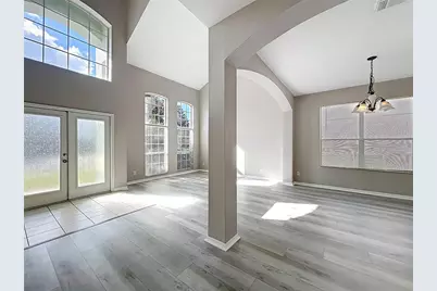 33411 Terragona Drive, Sorrento, FL 32776 - Photo 9