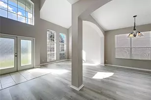 33411 Terragona Dr, Sorrento, FL 32776 - Photo 9