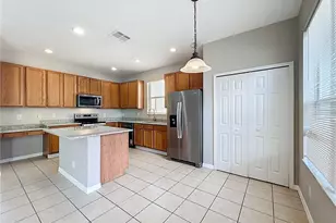 33411 Terragona Dr, Sorrento, FL 32776 - Photo 19