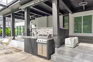 305 Sweetwater Club Cir, Longwood, FL 32779 - Photo 13