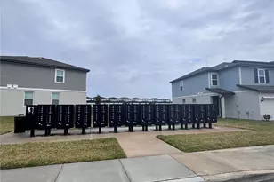 16462 Bird of Paradise Ave, Clermont, FL 34714 - Photo 23