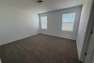 16462 Bird of Paradise Ave, Clermont, FL 34714 - Photo 11