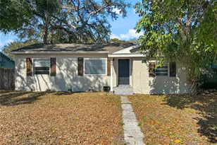 441 40th Ave NE, Saint Petersburg, FL 33703 - Photo 1