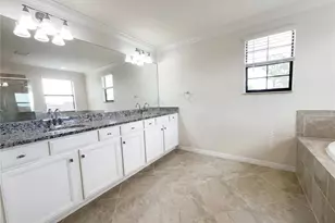 12691 Cinqueterre Dr, Venice, FL 34293 - Photo 39