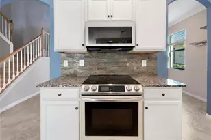 12691 Cinqueterre Dr, Venice, FL 34293 - Photo 5