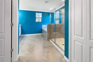 12691 Cinqueterre Dr, Venice, FL 34293 - Photo 19